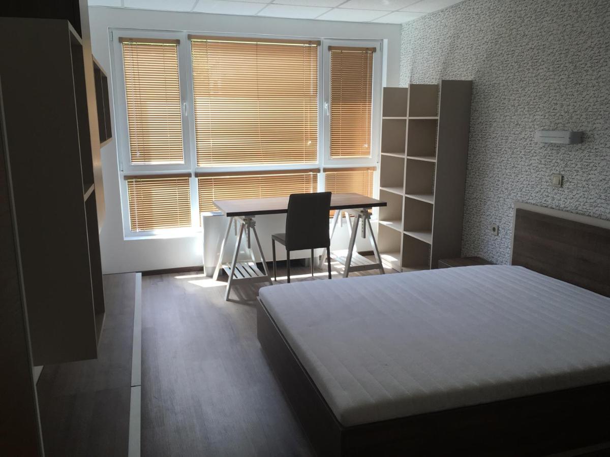 Pansion Storgozia Aparthotel Pleven Luaran gambar