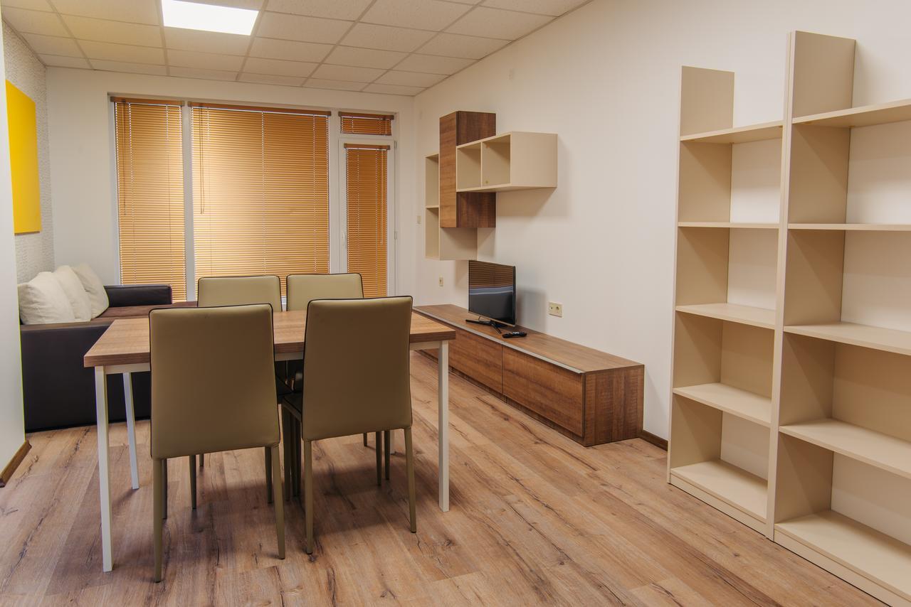 Pansion Storgozia Aparthotel Pleven Luaran gambar