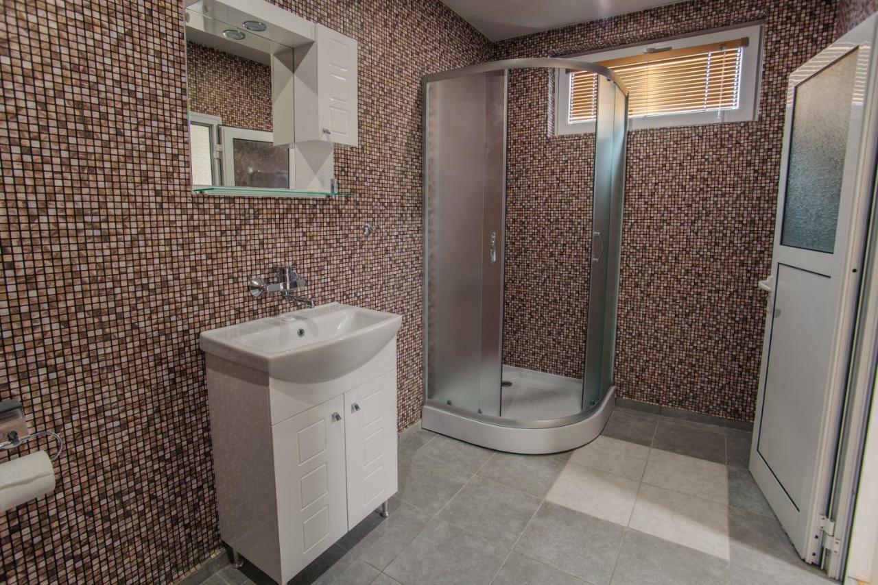 Pansion Storgozia Aparthotel Pleven Luaran gambar