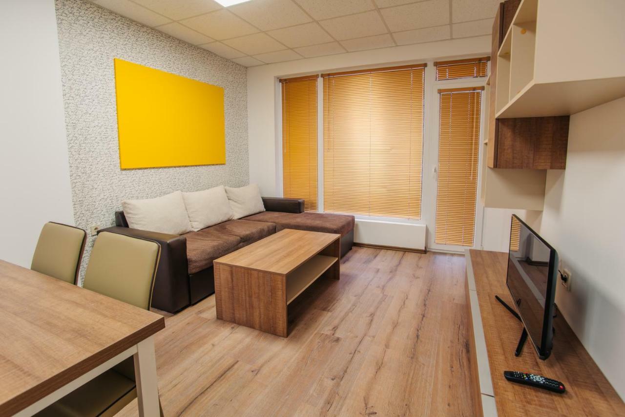 Pansion Storgozia Aparthotel Pleven Luaran gambar